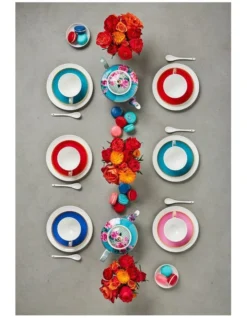 Maxwell & Williams Teas & C's Classic Footed Mug 300ML Hot Pink Gift Boxed -Cutlery Shop 850096000 5 720x928