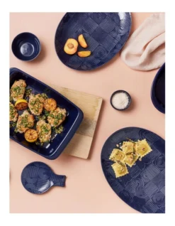 Maxwell & Williams Arc Oval Serving Bowl 32x27cm Indigo Blue Gift Boxed -Cutlery Shop 884307790 4 720x928