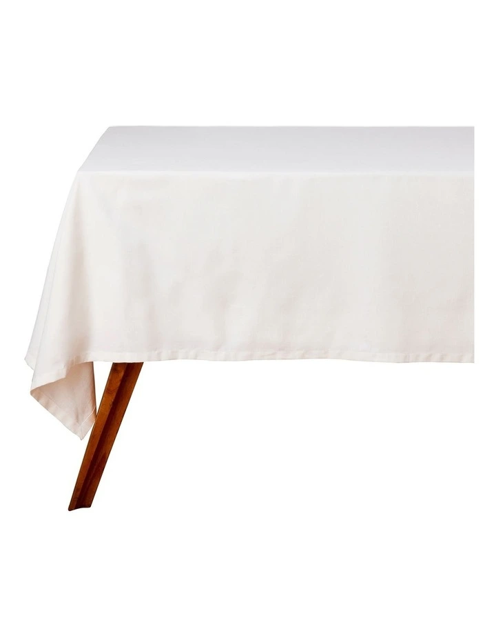 Maxwell & Williams Cotton Classics Rectangular Tablecloth 300x150cm Snow 3 Maxwell & Williams Cotton Classics Rectangular Tablecloth 300x150cm Snow
