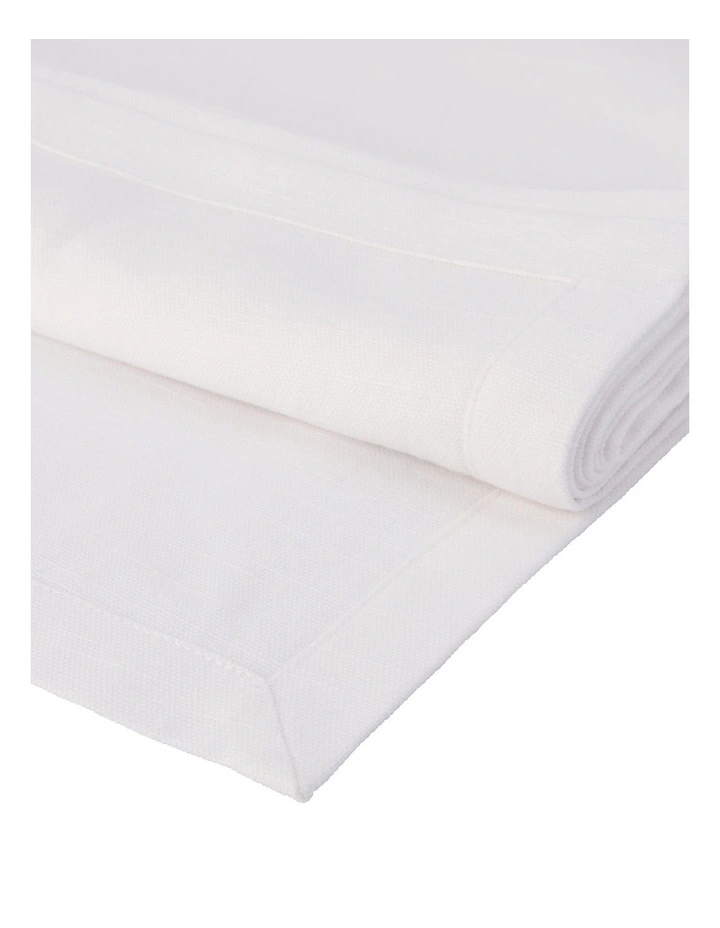 Maxwell & Williams Cotton Classics Rectangular Tablecloth 300x150cm Snow 4 Maxwell & Williams Cotton Classics Rectangular Tablecloth 300x150cm Snow - Image 2