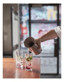 Robert Gordon X MoVida Carafe 1.5L In White Speckle -Cutlery Shop 909481060 4 720x928