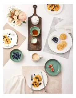 Maxwell & Williams Table Accents Placemat 45x30cm Frond In Beige -Cutlery Shop 934411150 3 720x928