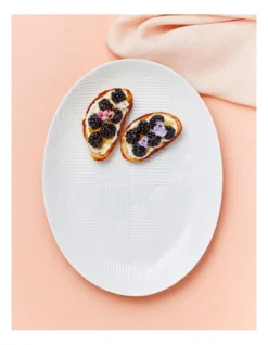 Maxwell & Williams Arc Oval Platter 36x27cm Gift Boxed In White -Cutlery Shop 934423480 3 720x928