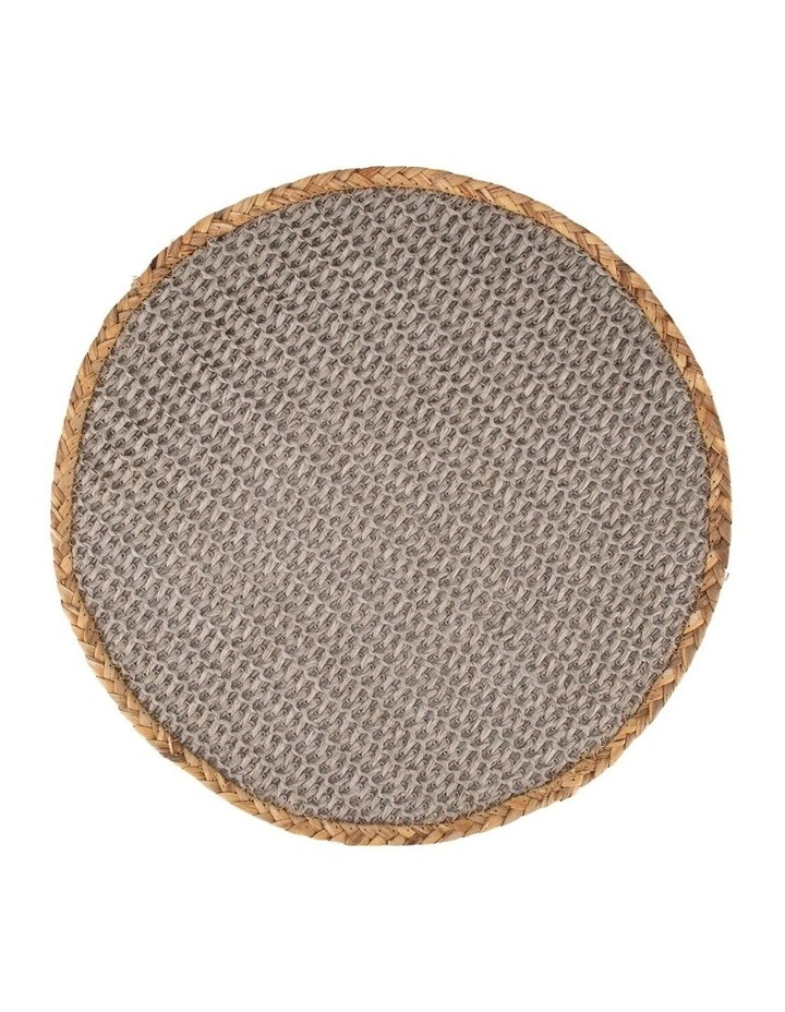 Maxwell & Williams Table Accents Round Placemat 38cm In Grey/Natural 3 Maxwell & Williams Table Accents Round Placemat 38cm In Grey/Natural