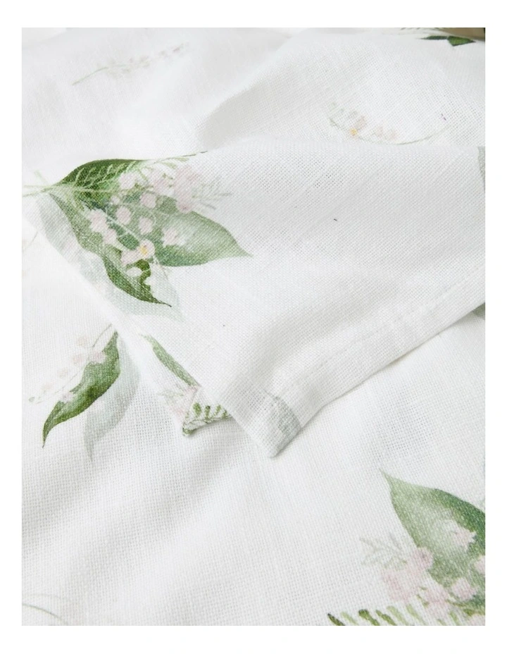 Heritage Lily Of The Valley Table Cloth 150x220cm In White 4 Heritage Lily Of The Valley Table Cloth 150x220cm In White - Image 2