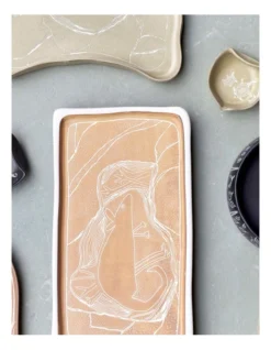 Robert Gordon X Juluwarlu Pouring Vessel In Black 12 Robert Gordon X Juluwarlu Pouring Vessel In Black -Cutlery Shop 957986200 5 720x928