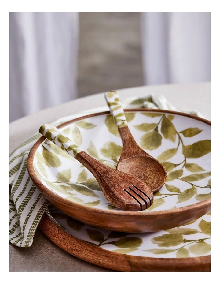 Riviera Round Platter 45x2.5cm In Green 4 Riviera Round Platter 45x2.5cm In Green - Image 2