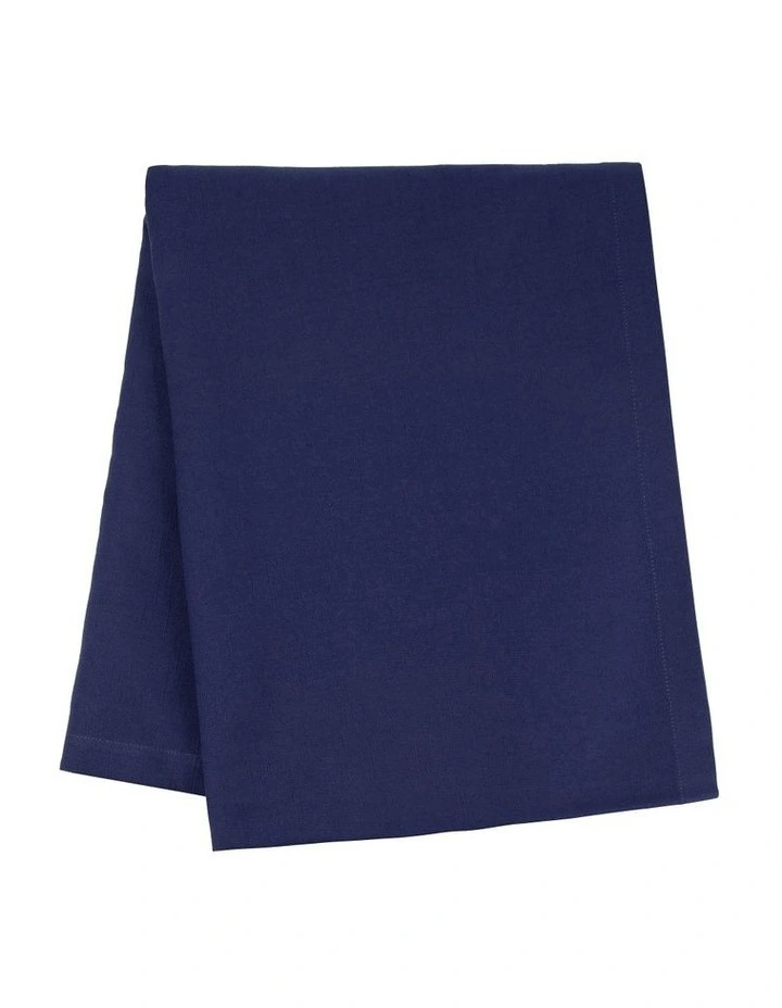 Maxwell & Williams Cotton Classics Rectangle Tablecloth 300x150cm In Navy 3 Maxwell & Williams Cotton Classics Rectangle Tablecloth 300x150cm In Navy
