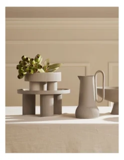 Poet's Dream Cake Stand In Cashmere Grey 7 Poet's Dream Cake Stand In Cashmere Grey -Cutlery Shop 970752250 3 720x928